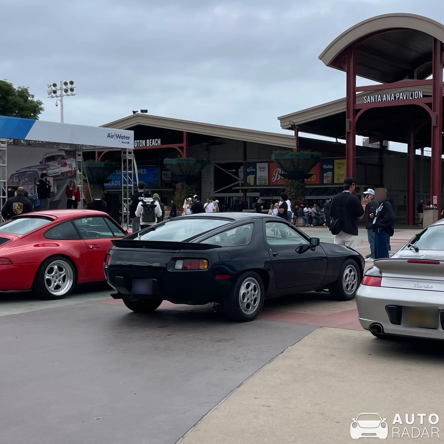 Porsche 928S spotted in Costa Mesa