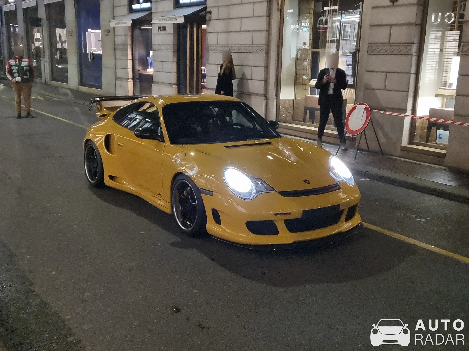 Gemballa 996 spotted in Milano