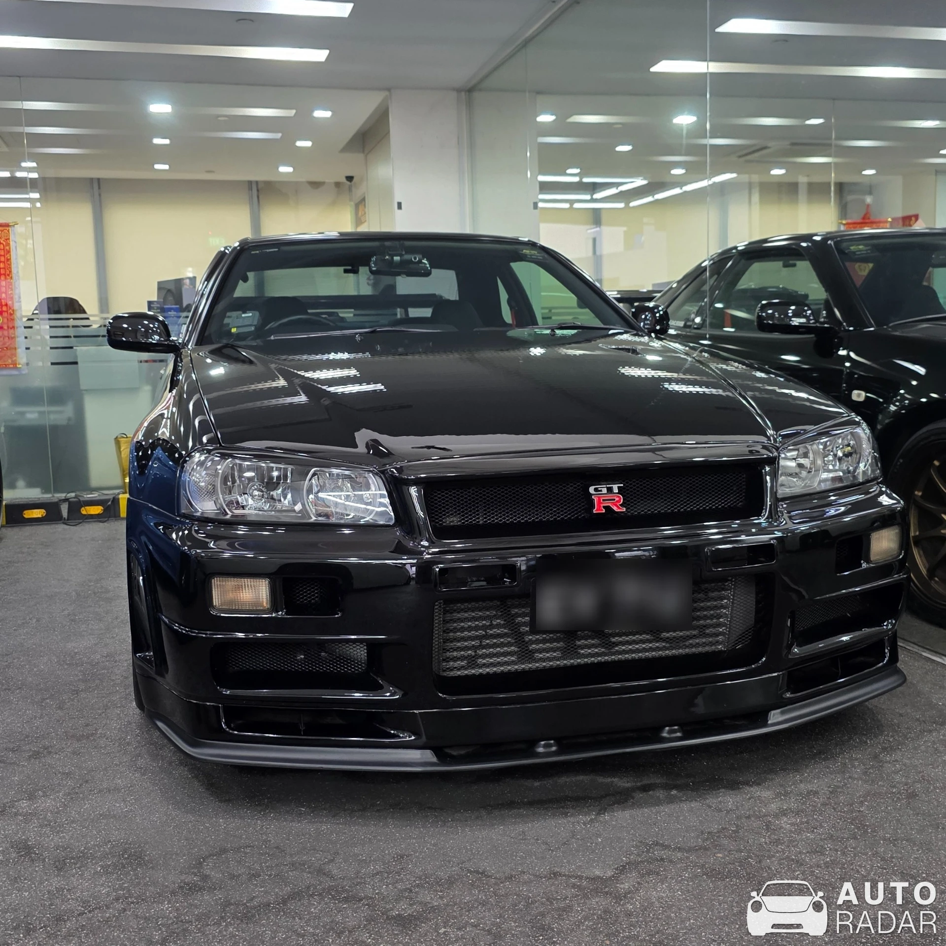 Nissan Skyline R34 GT-R V-Spec II spotted in Singapore