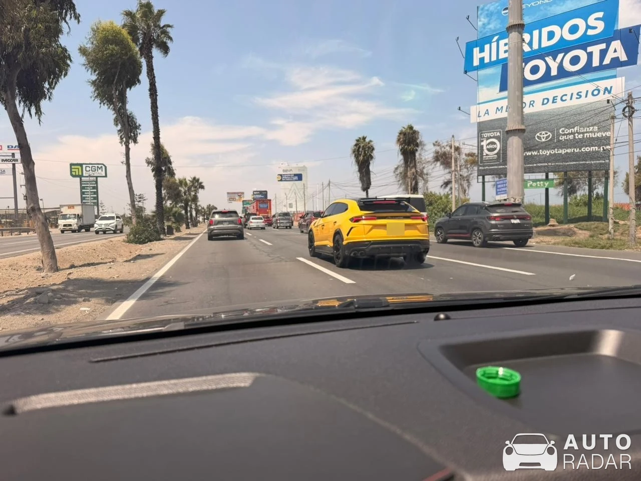 Lamborghini Urus Performante spotted in Santiago de Surco