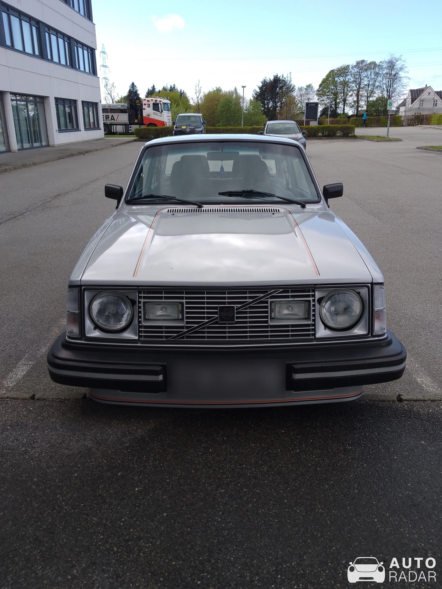 Volvo 242 GT spotted