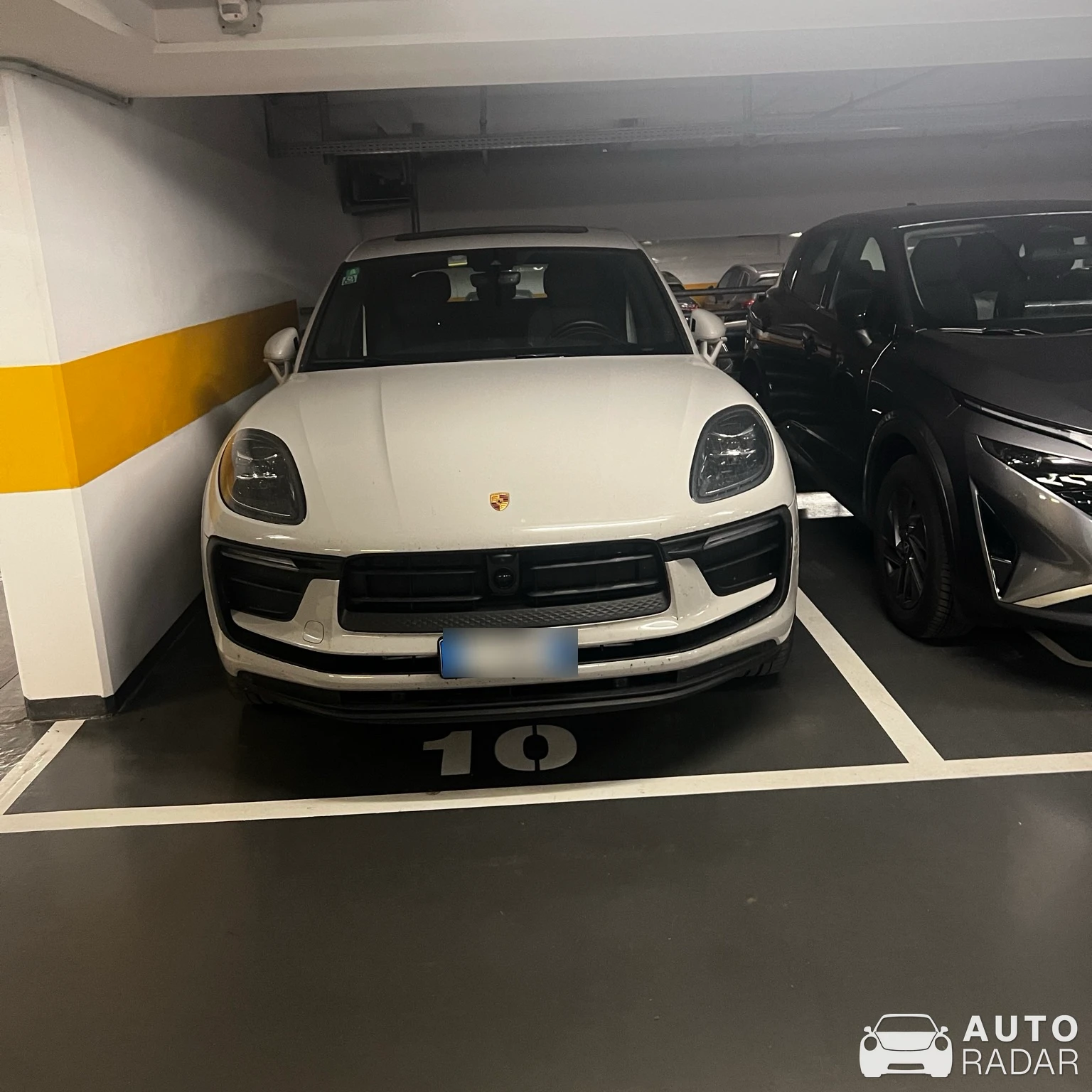 Porsche Macan spotted in Meran