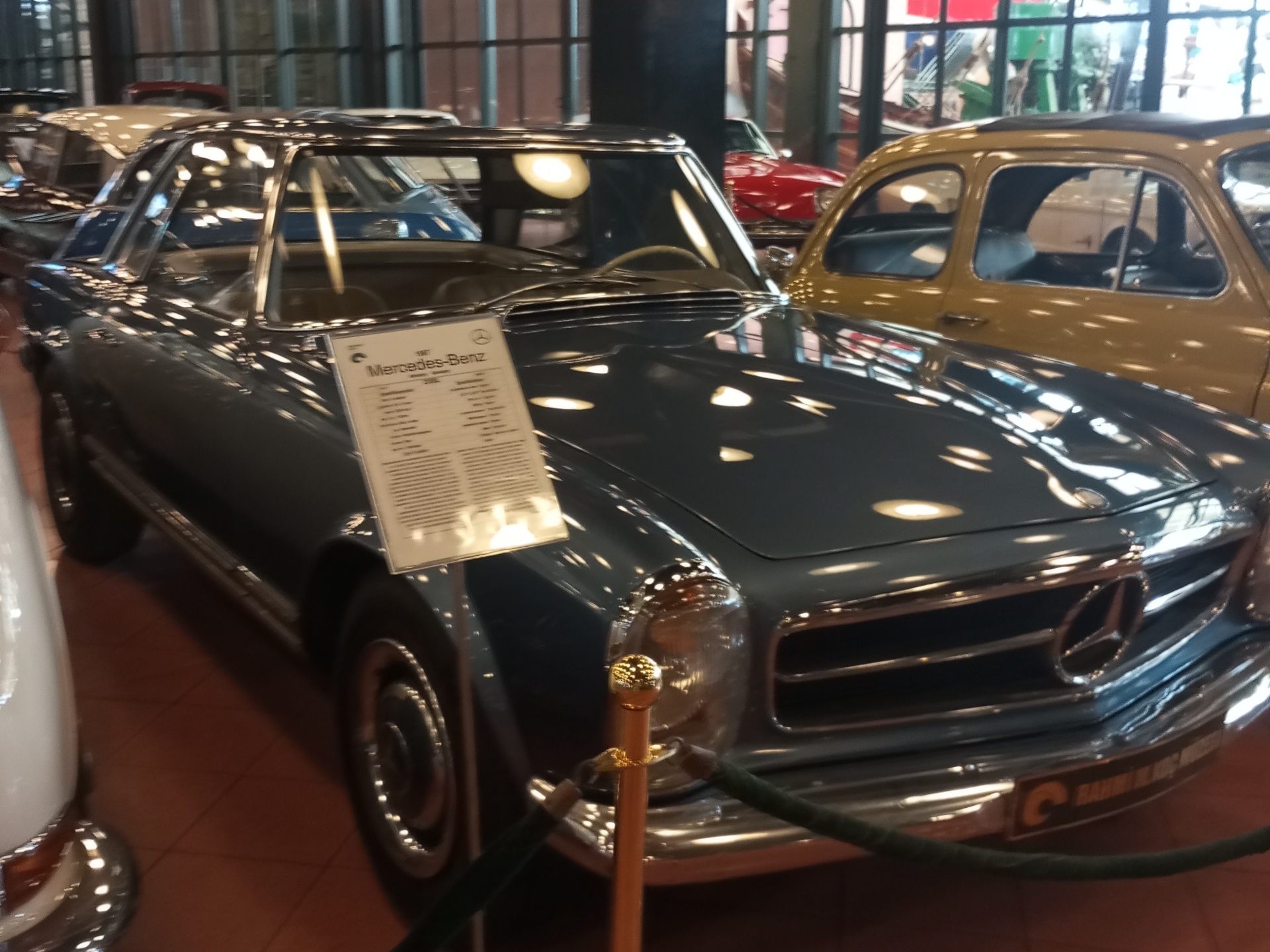 Mercedes 300D W189