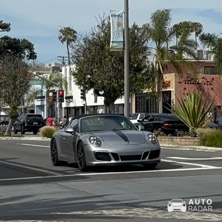 Porsche 991 Carrera 4 GTS Cabriolet MkI spotted in Hermosa Beach, United States