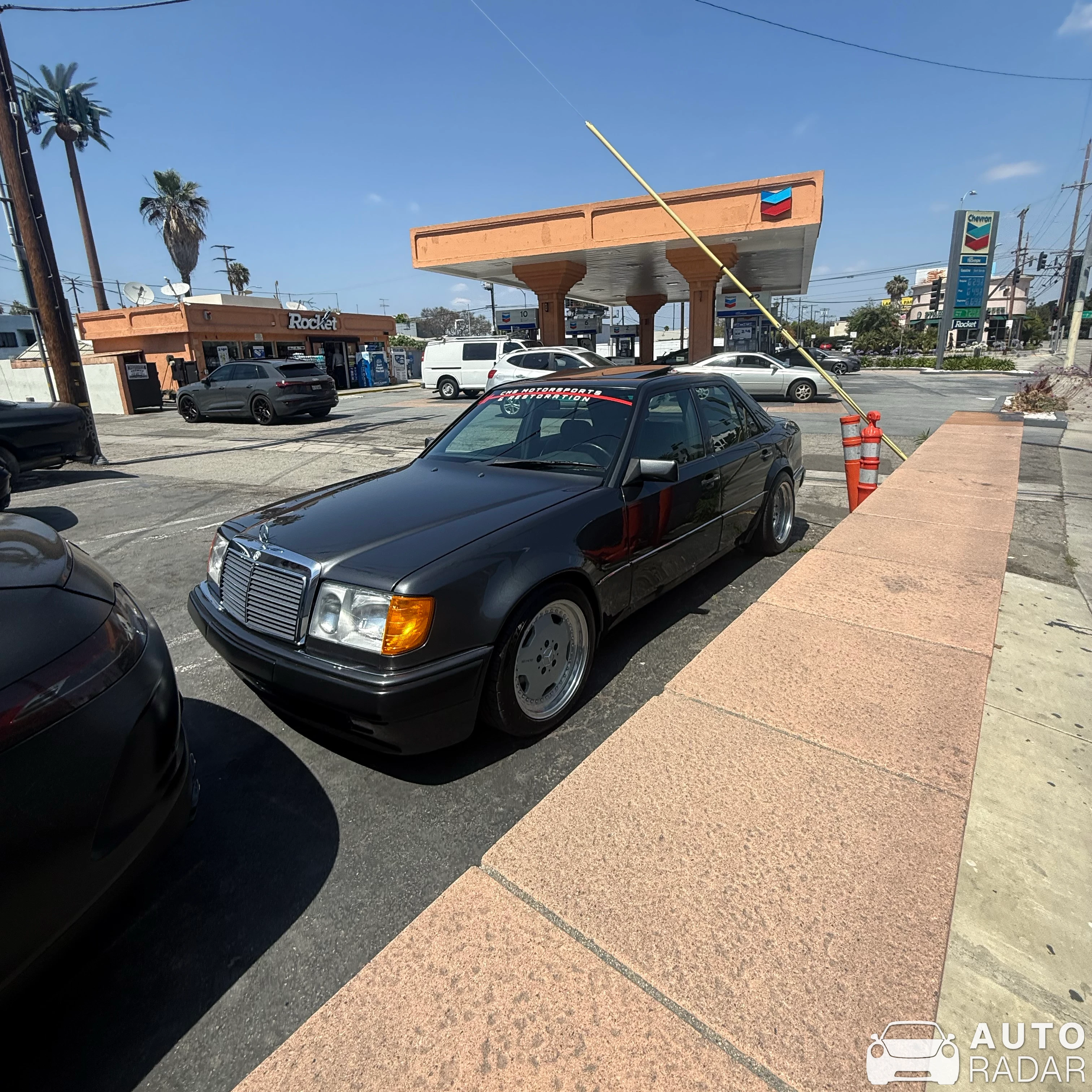 Mercedes-Benz E500 spotted in Los Angeles