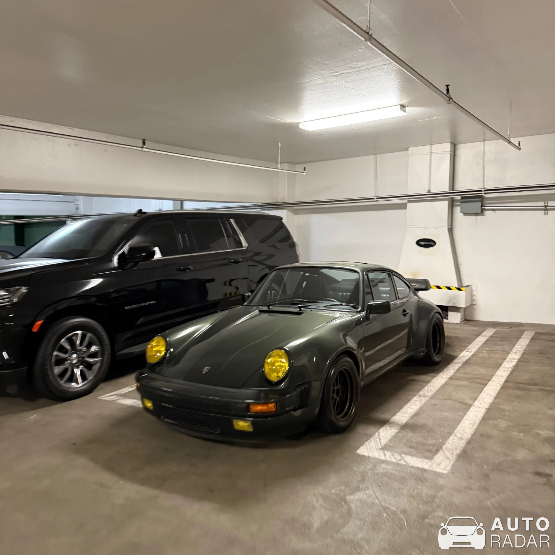 Porsche 930 Turbo spotted in Beverly Hills, United States