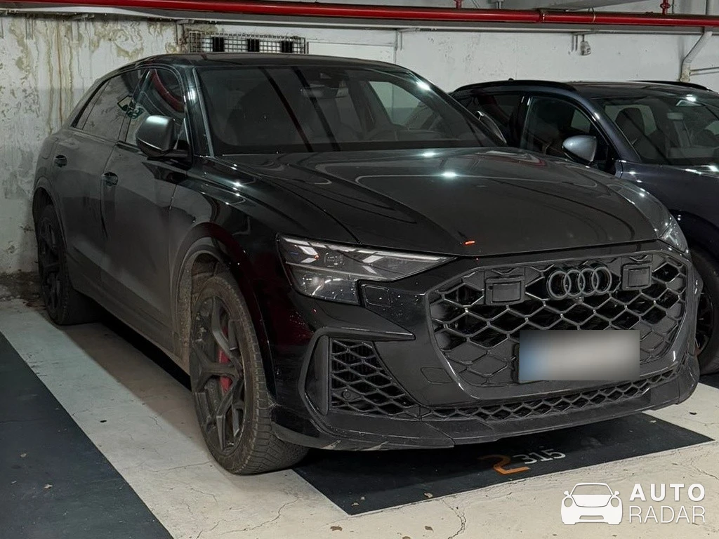 Audi RS Q8 spotted in Barcelona, Spain