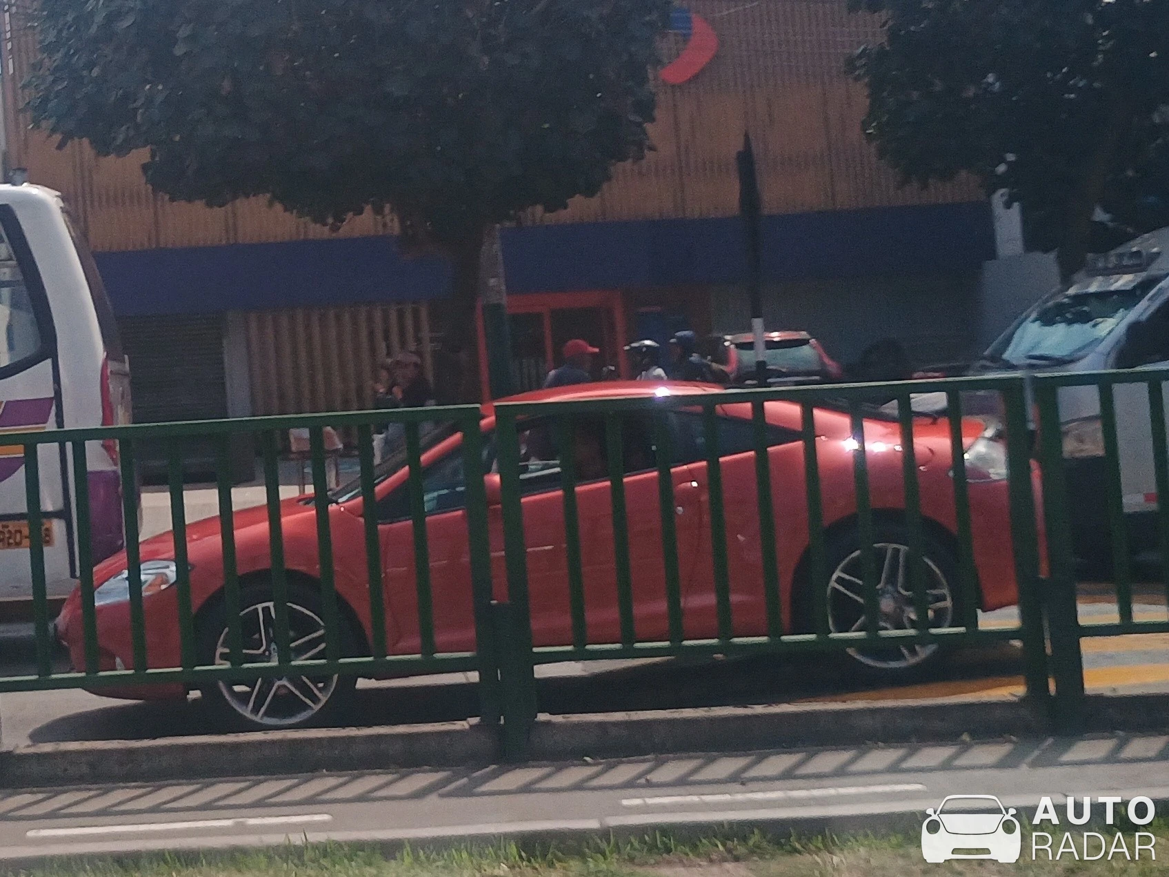 Mitsubishi Eclipse 3G spotted in Lima
