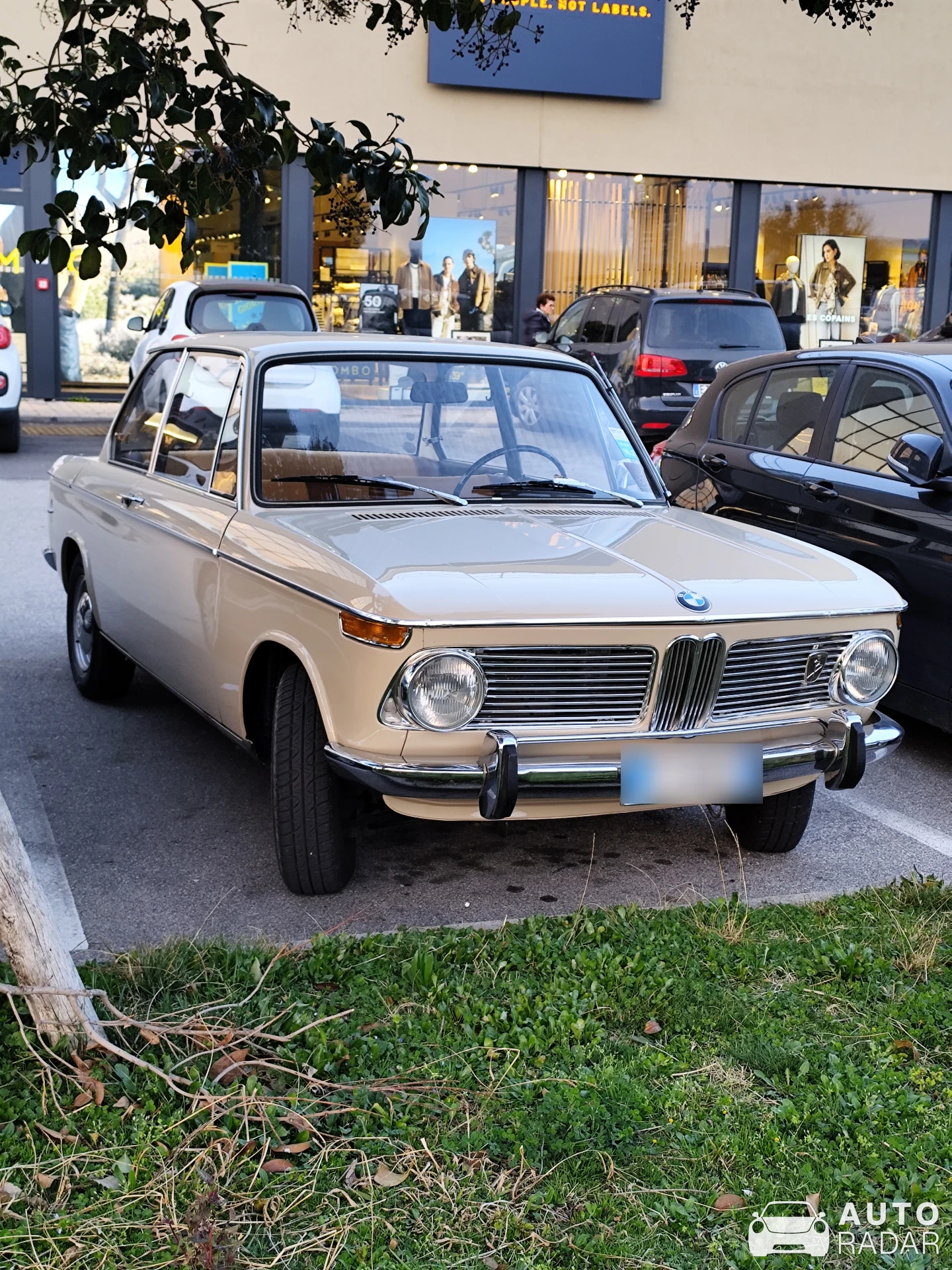 BMW 1602 spotted in Affi