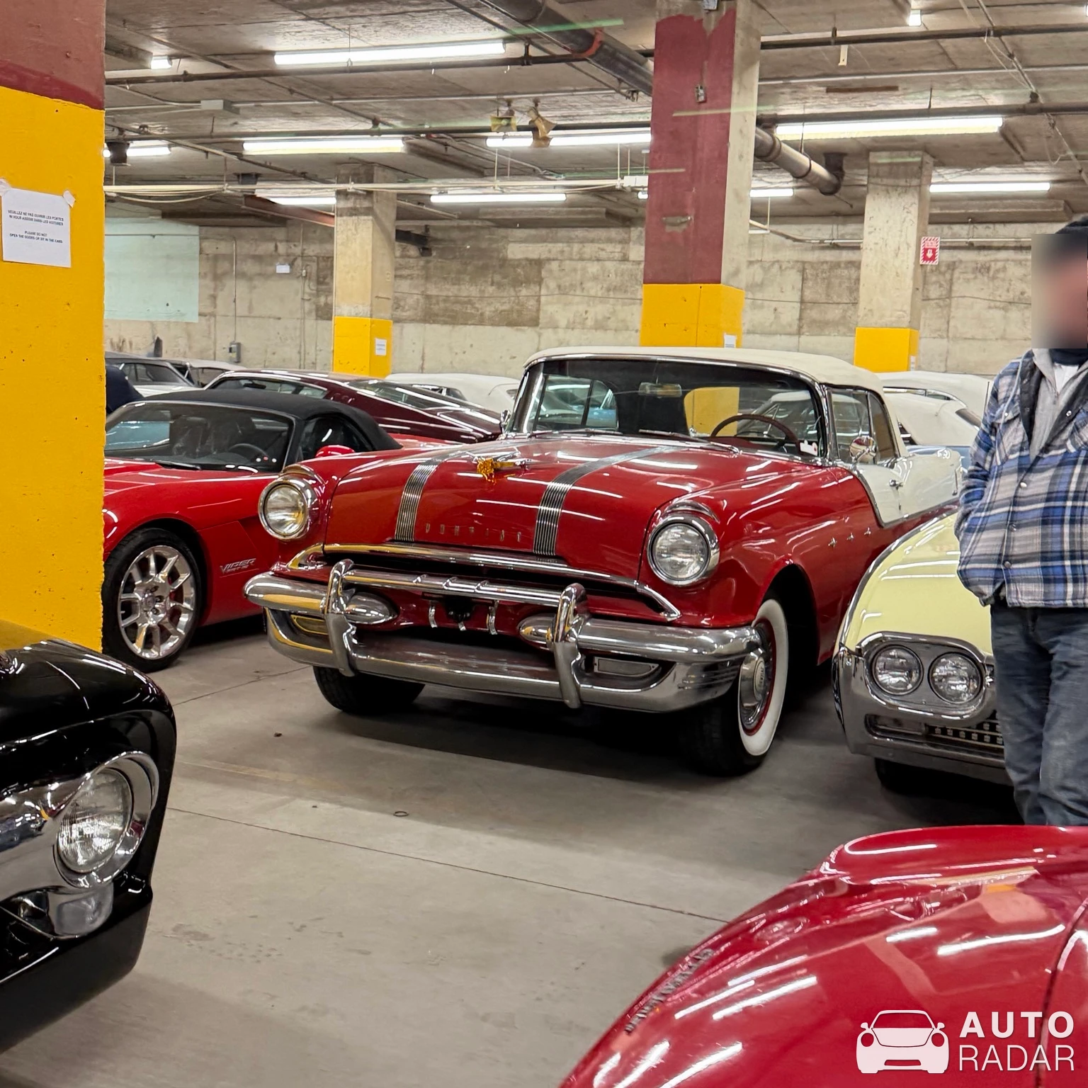 Pontiac Star Chief spotted in Montréal