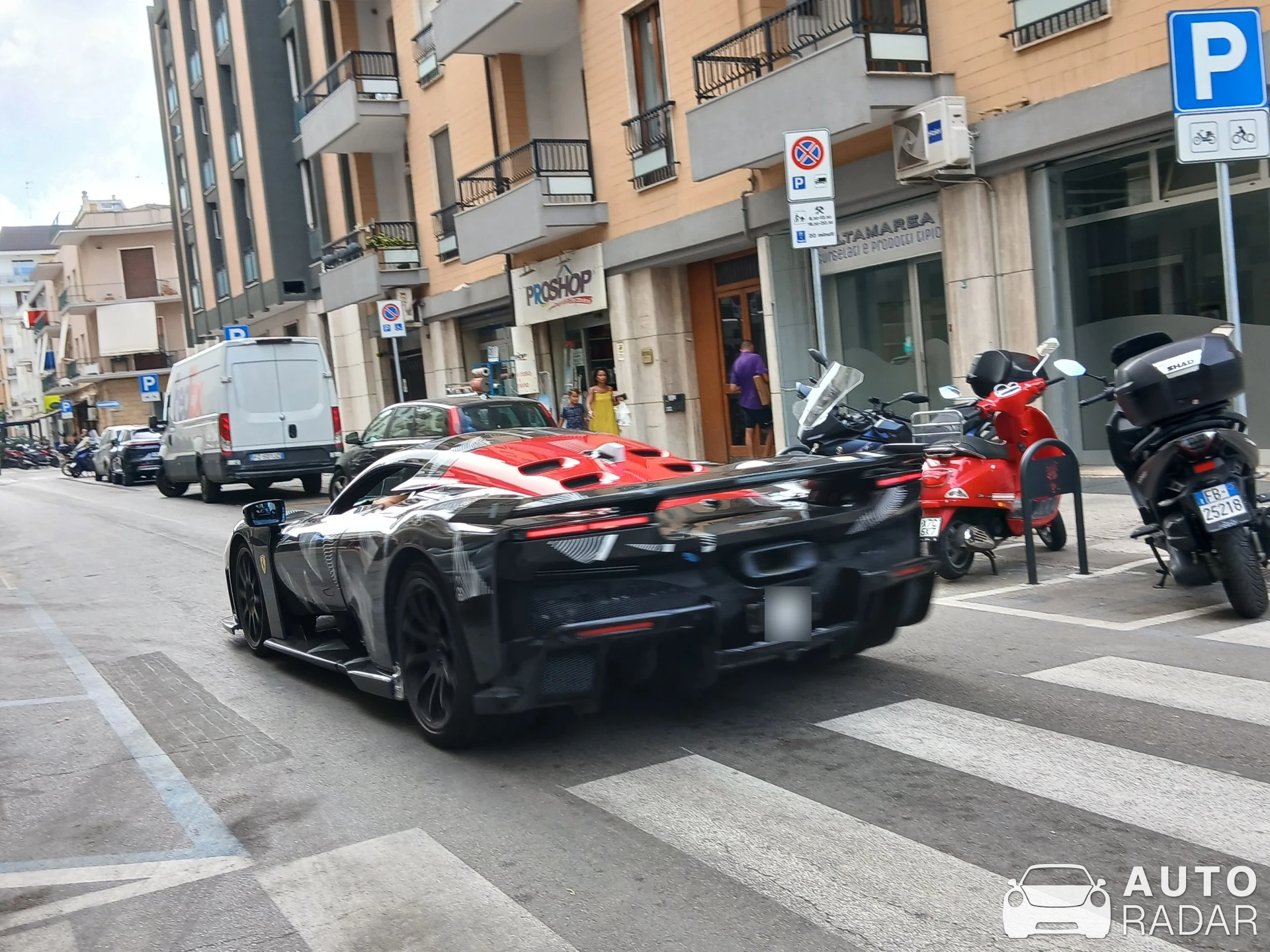 Ferrari F250 spotted in San Cesario di Lecce