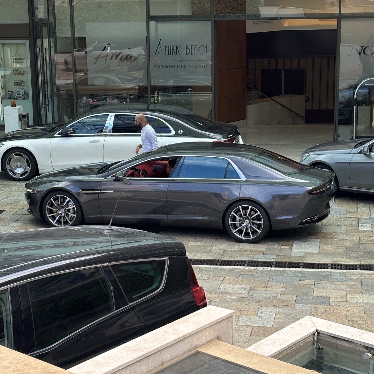 Aston Martin Lagonda Taraf