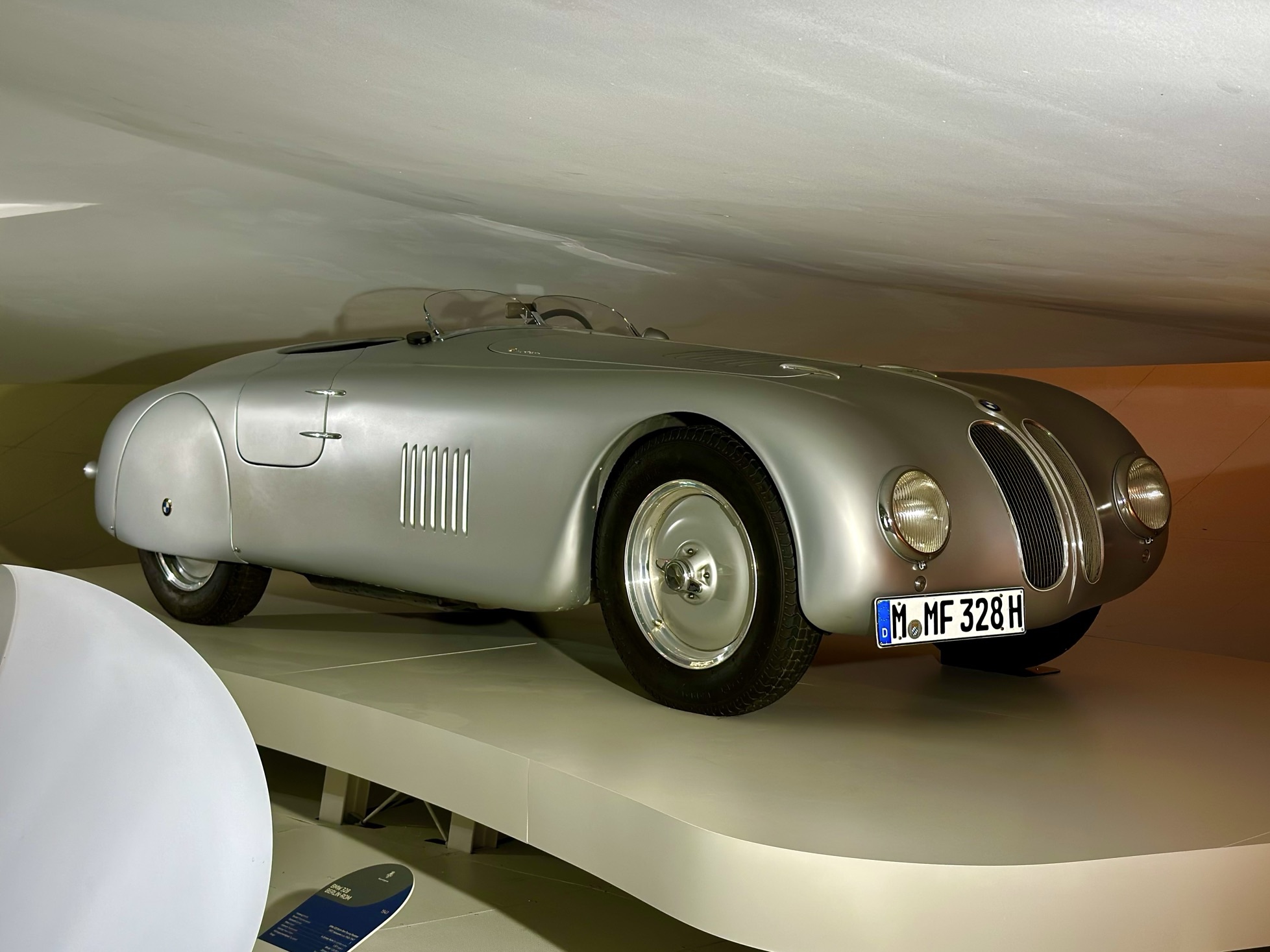 BMW 328 Bügelfalte