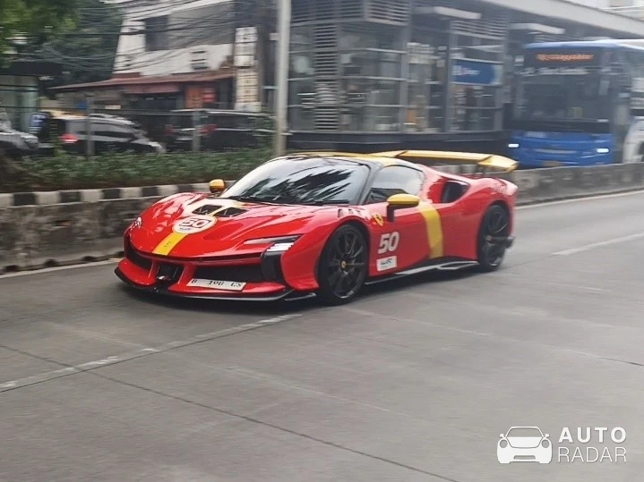 Ferrari SF90 XX Stradale Le Mans Hyperclub Edition spotted in Jakarta