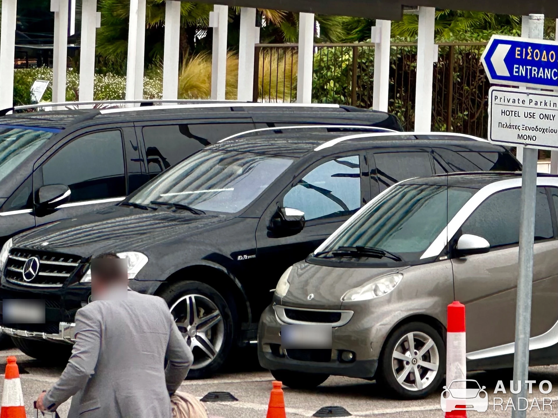 Mercedes-Benz ML 63 AMG W164 2009 spotted in Spata-Loutsa