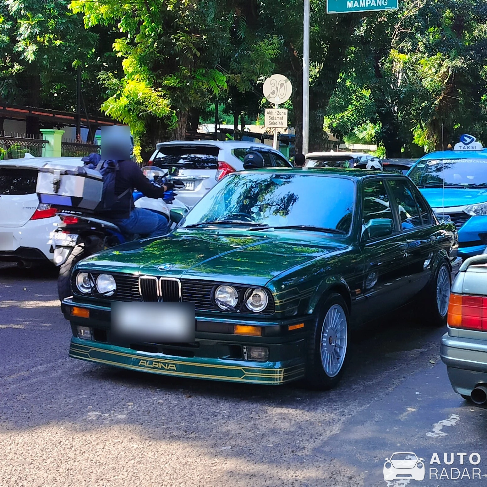 BMW 323i E21 Alpina spotted