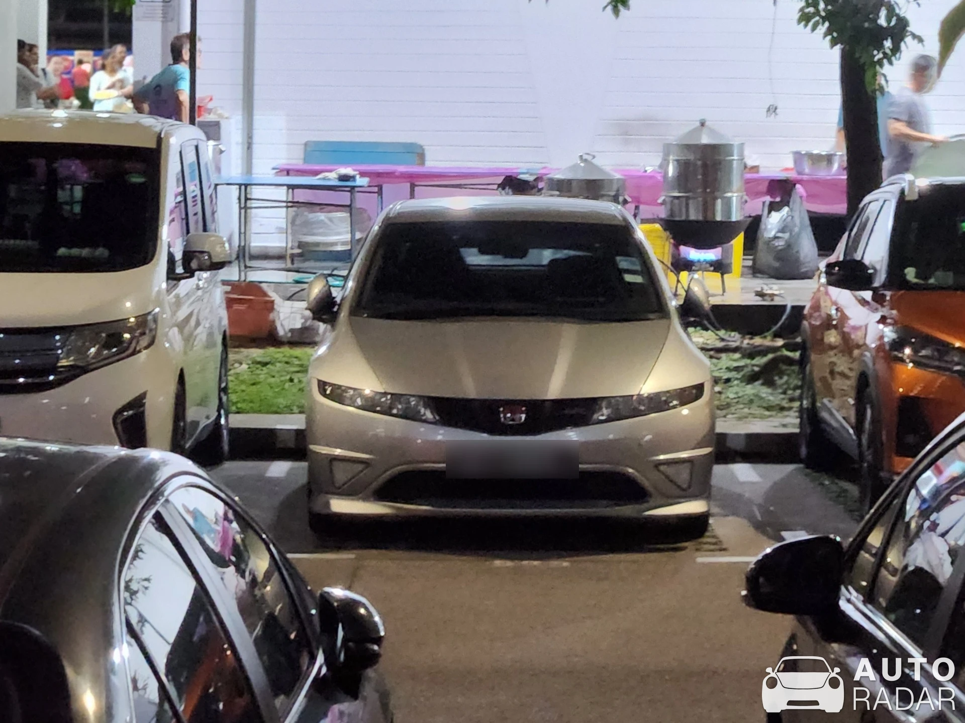 Honda Civic Type R FN2 spotted in Singapore