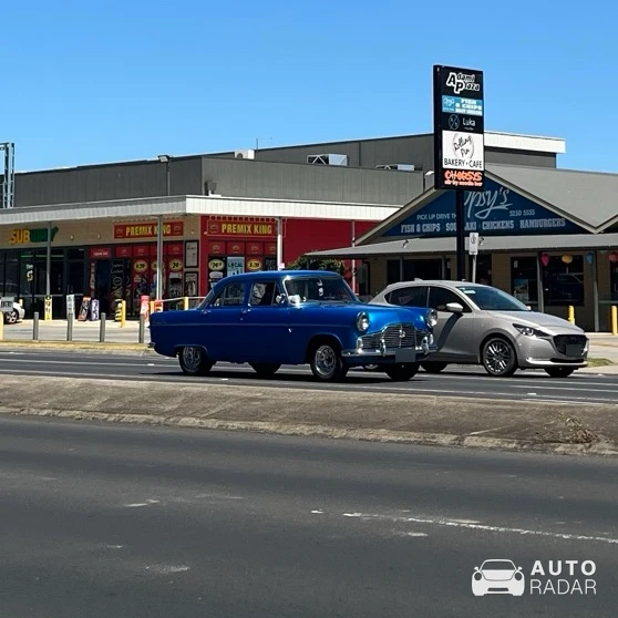 Ford Customline spotted in Leopold