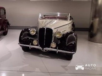 Delage D12 spotted in Monaco