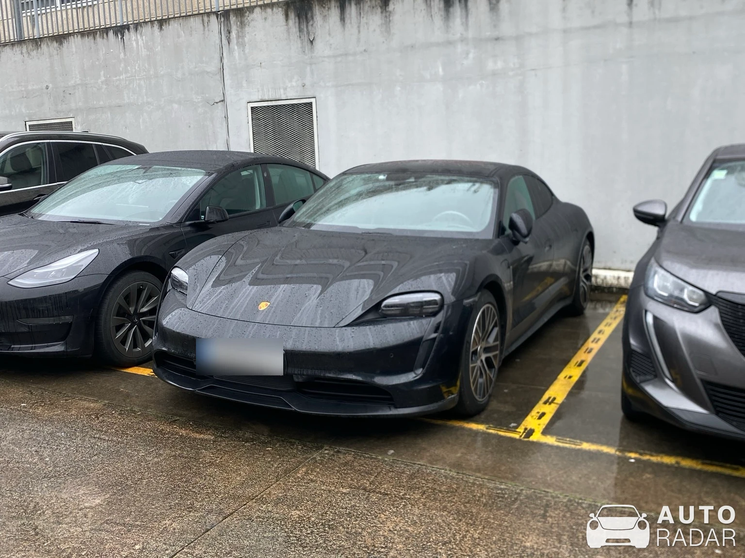 Porsche Taycan spotted in Porto, Portugal