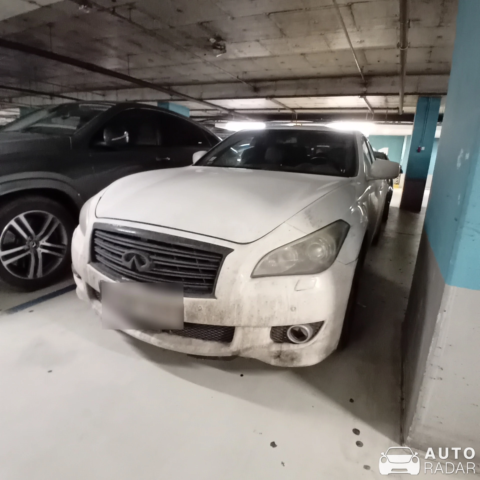 Infiniti M37 spotted in Budapest