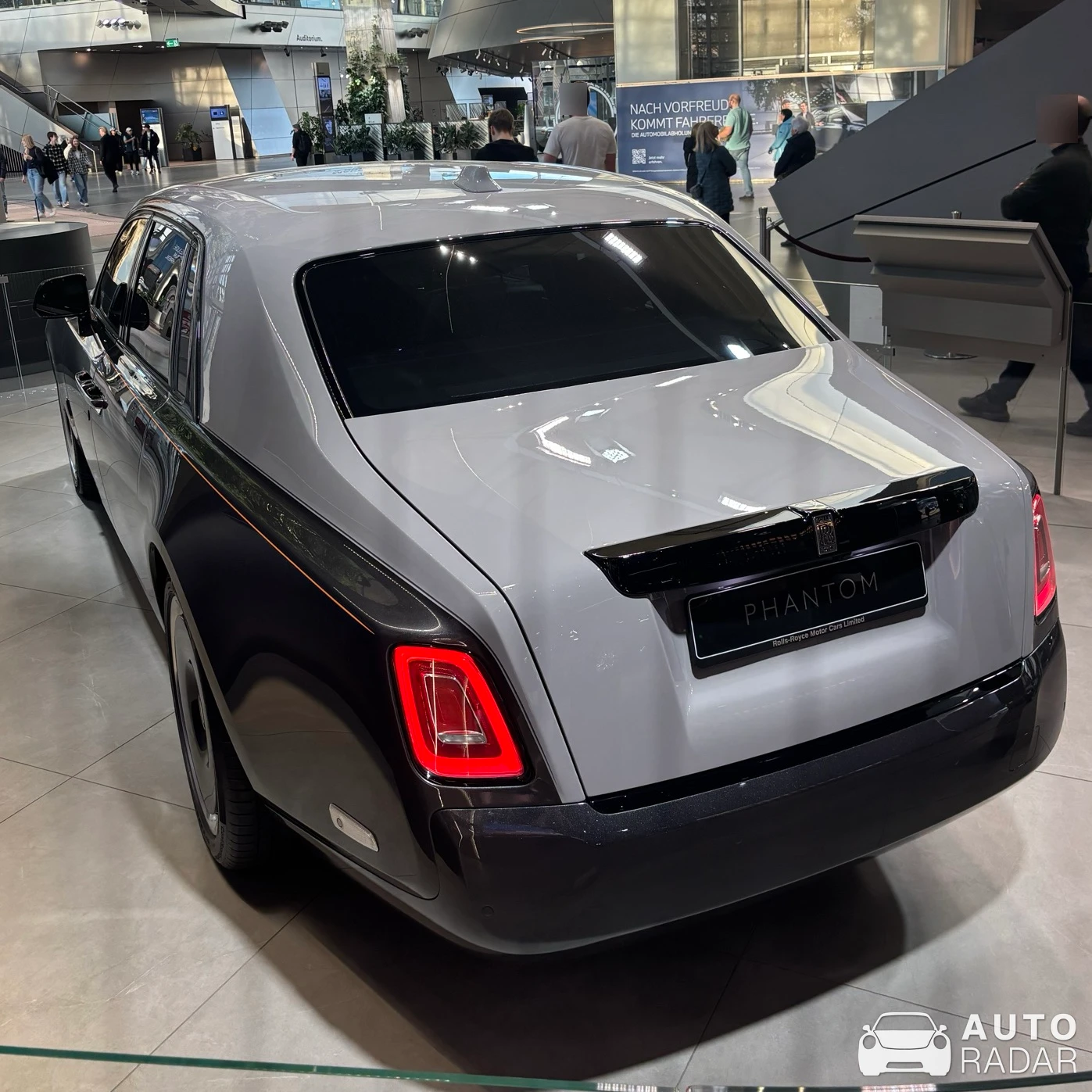 Rolls-Royce Phantom VIII Series II spotted in München