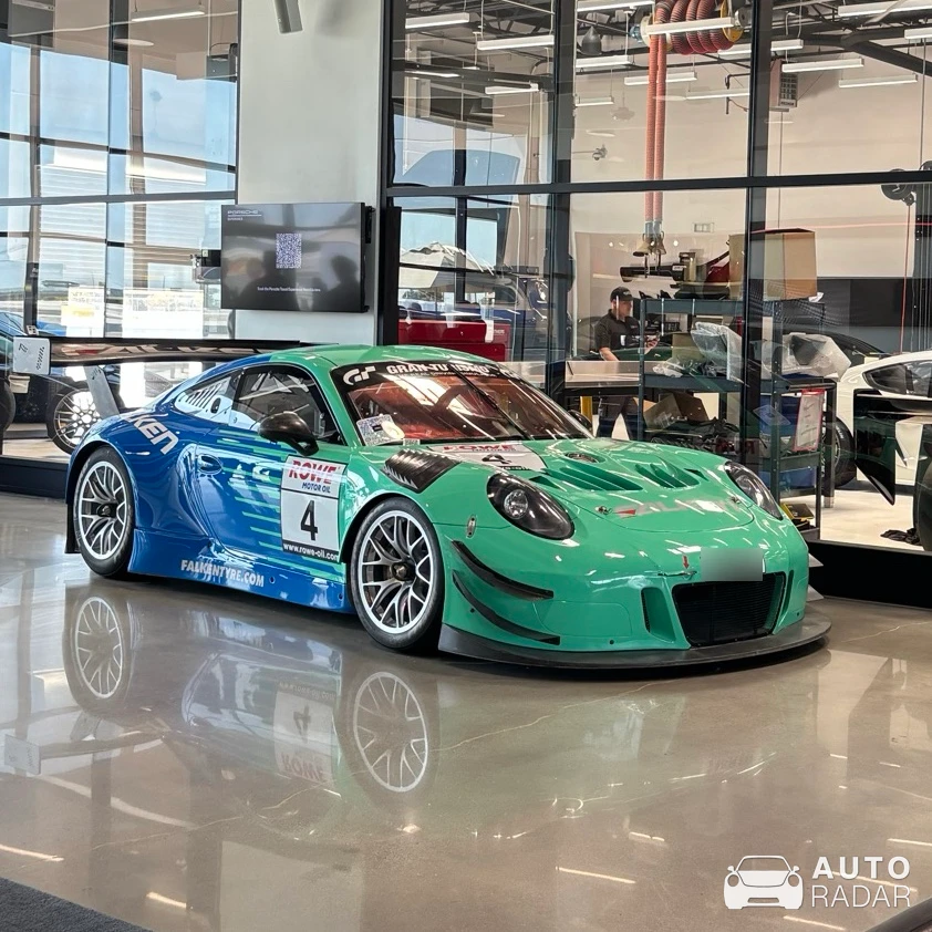 Porsche 991 RSR MkII spotted in Carson