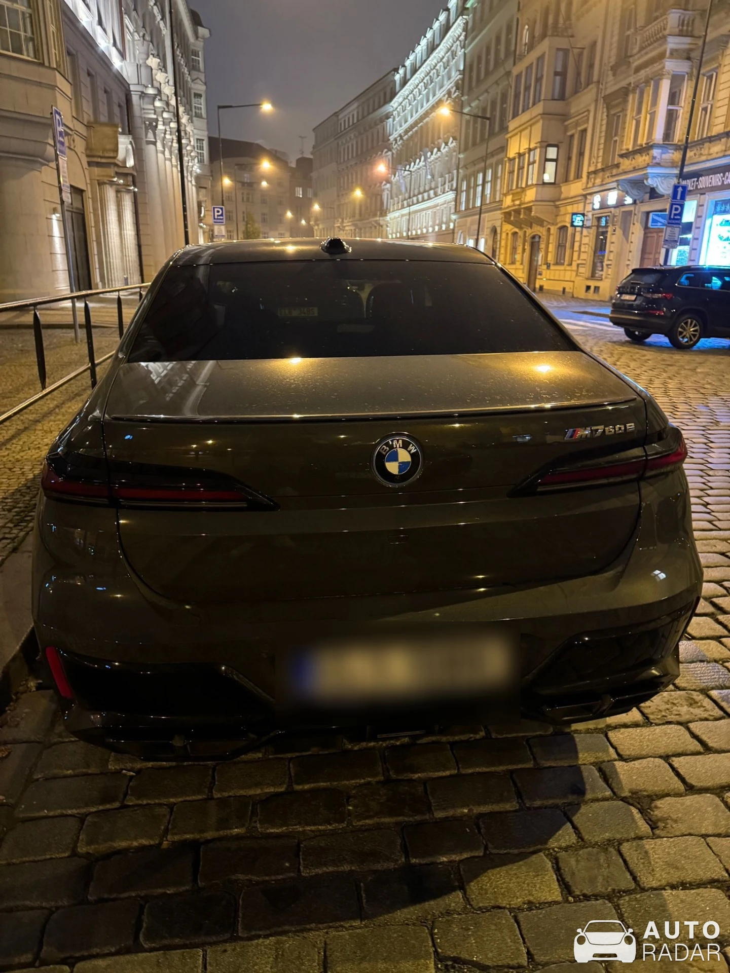 BMW M760e xDrive spotted in Praha 1, Czechia