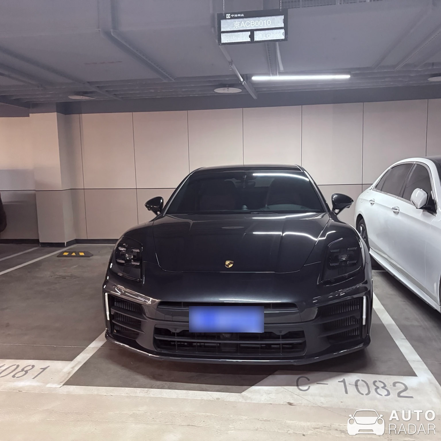 Porsche Panamera GTS spotted in Shun Yi Qu, China