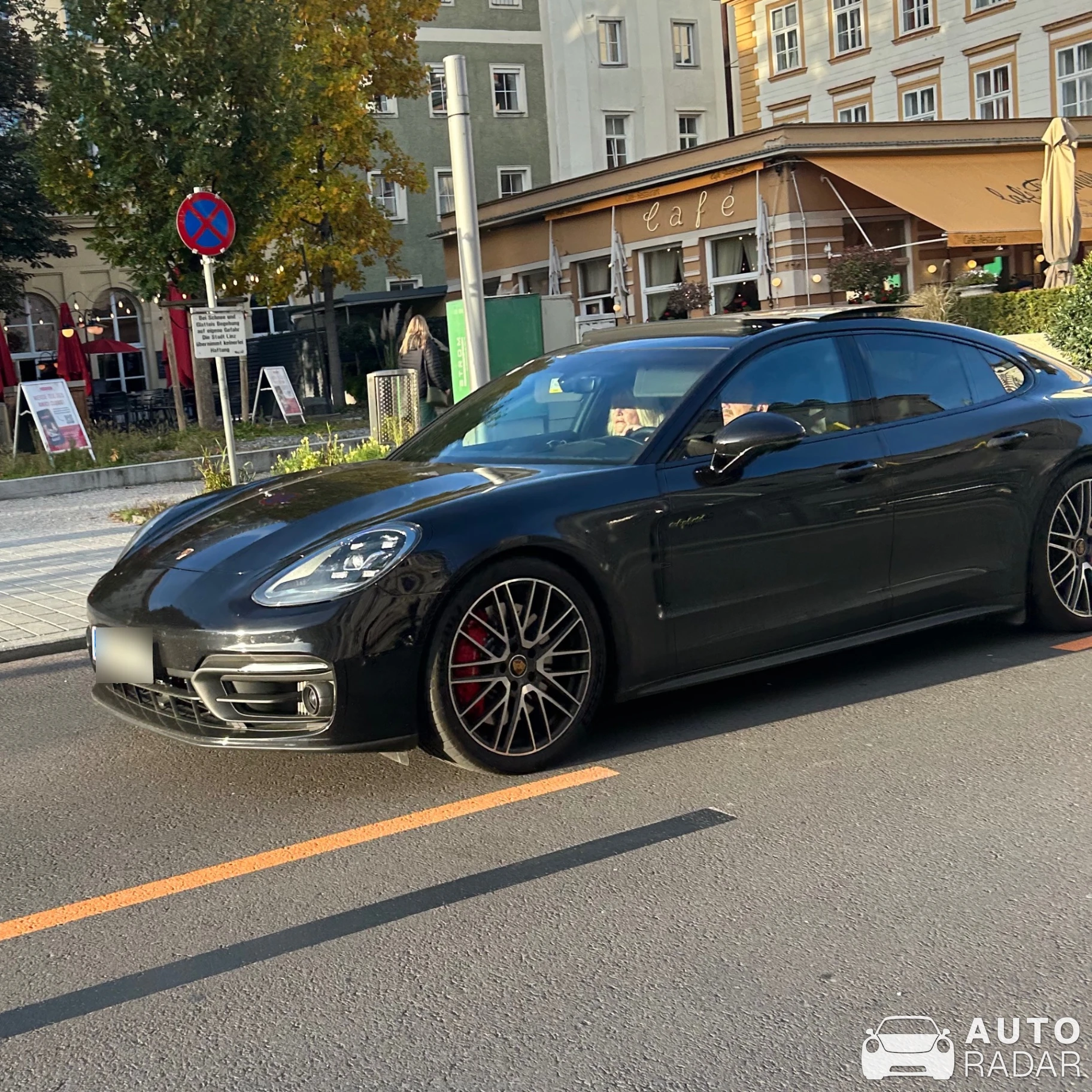 Porsche 971 Panamera S spotted in Linz, Österreich