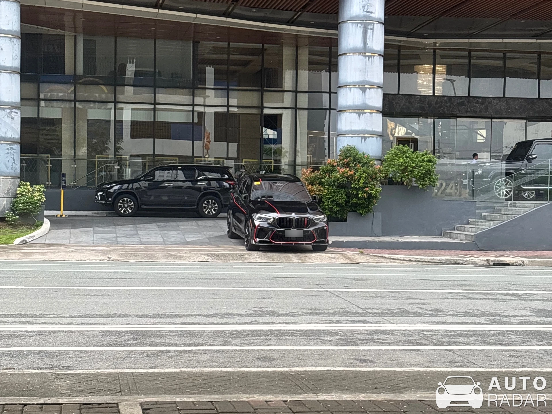 BMW MANHART MHX5 700 G05 spotted in Parañaque
