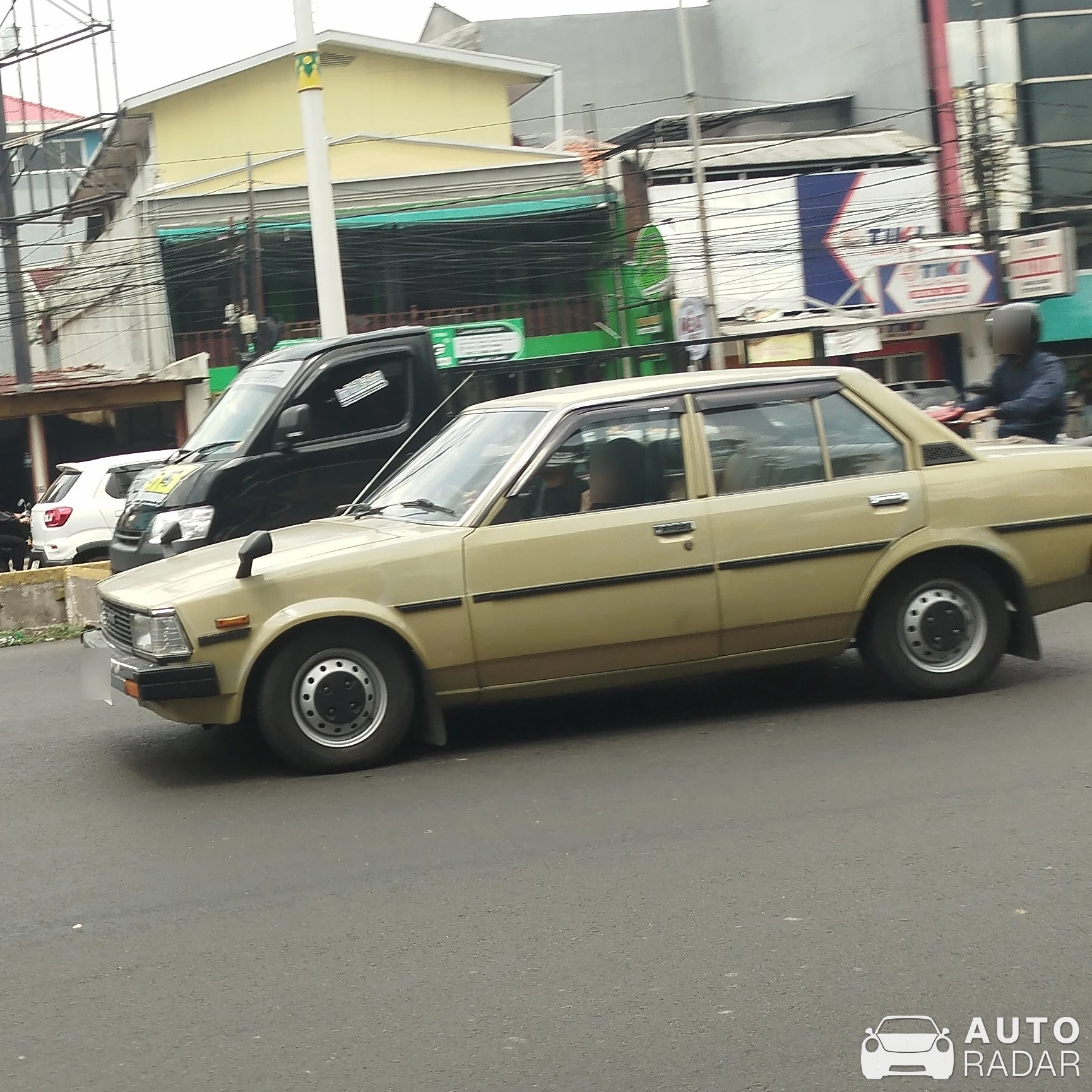 Toyota Corolla DX E70 spotted in Jakarta