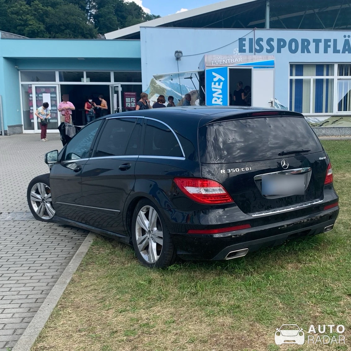 Mercedes-Benz R 350 4MATIC spotted in Greiz