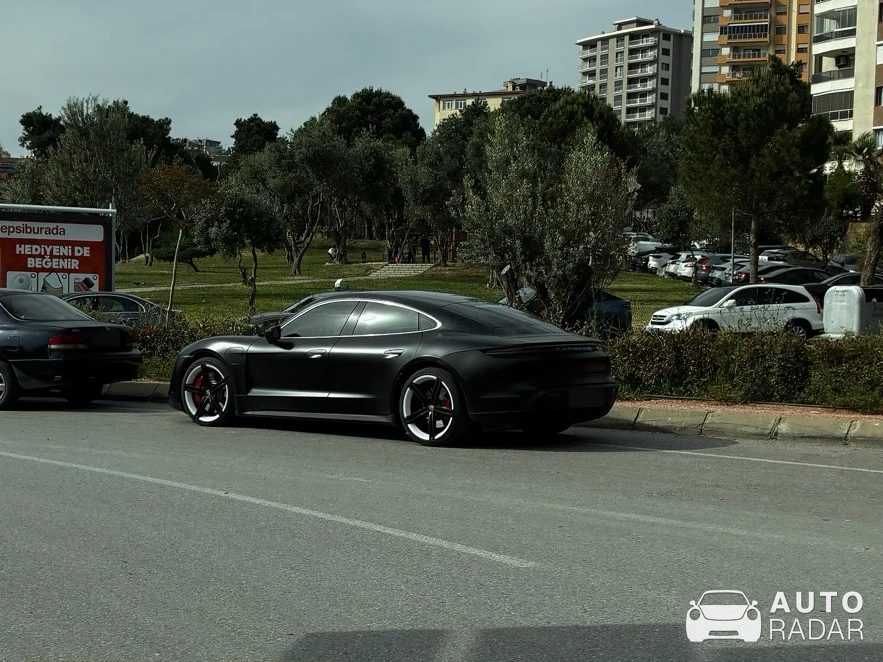 Porsche Taycan spotted in İzmir