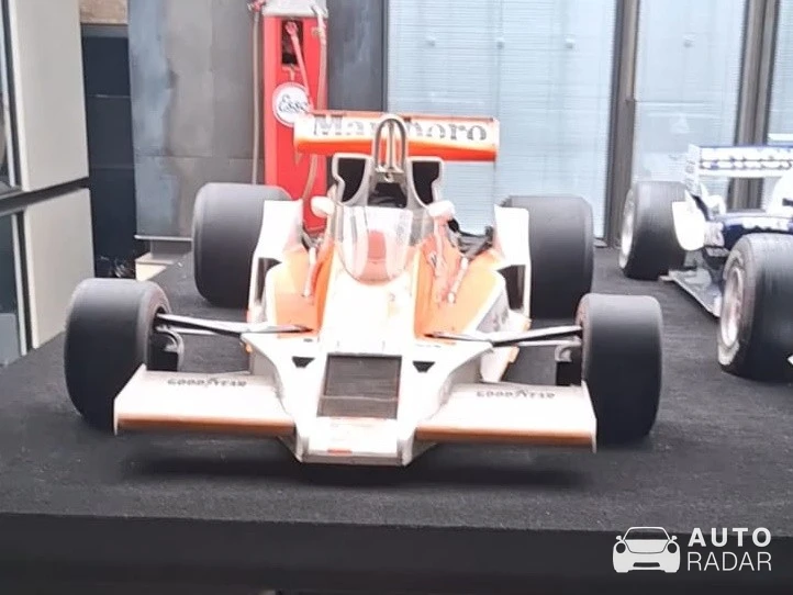 McLaren M23 spotted in Berlin