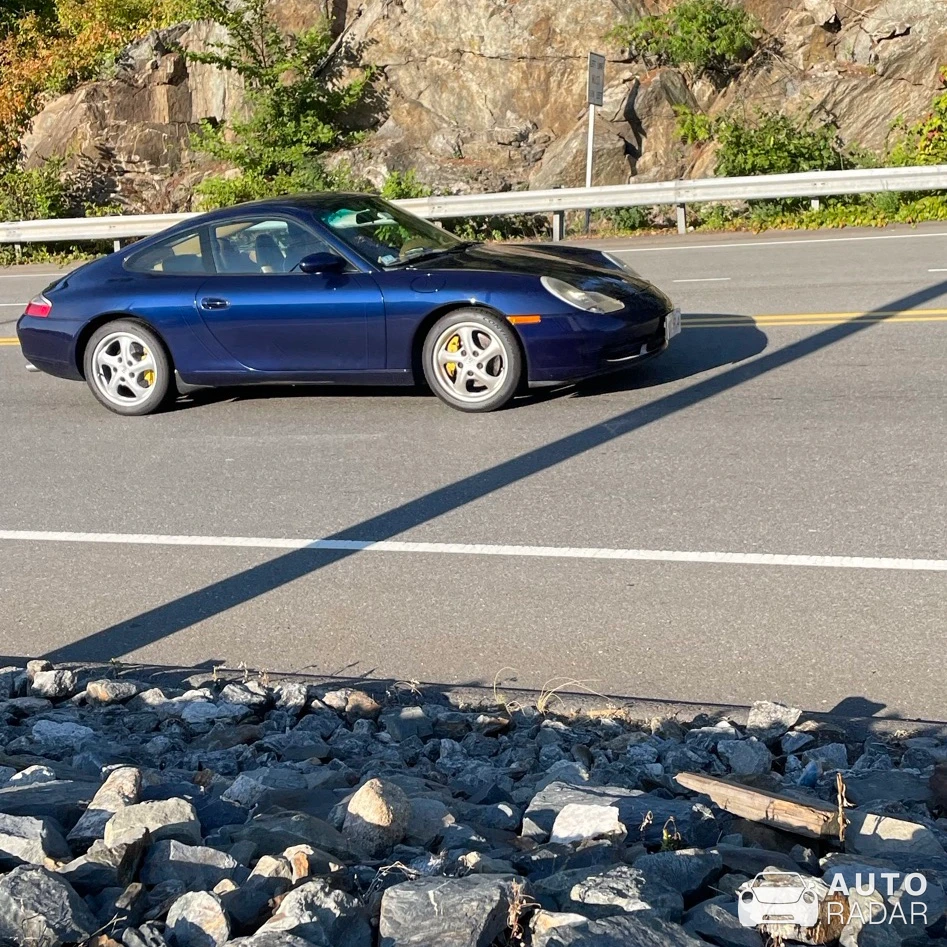 Porsche 996 Carrera spotted in Cambridge