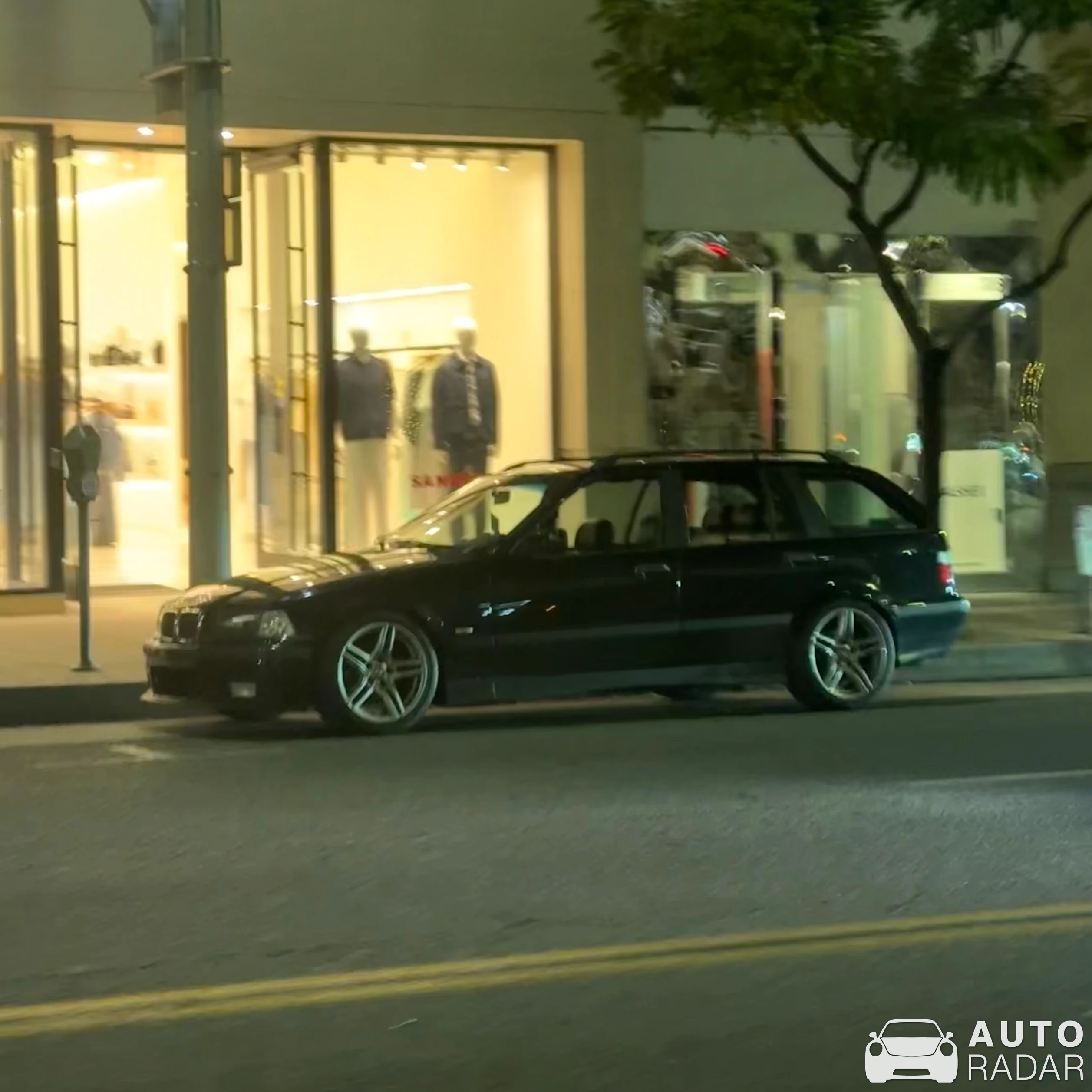 BMW 3 Series E36 Touring spotted in Beverly Hills