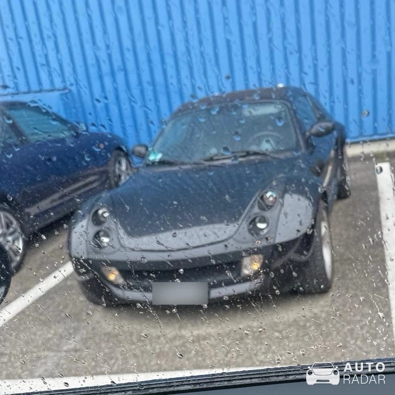 Smart Brabus Roadster spotted in Grindel