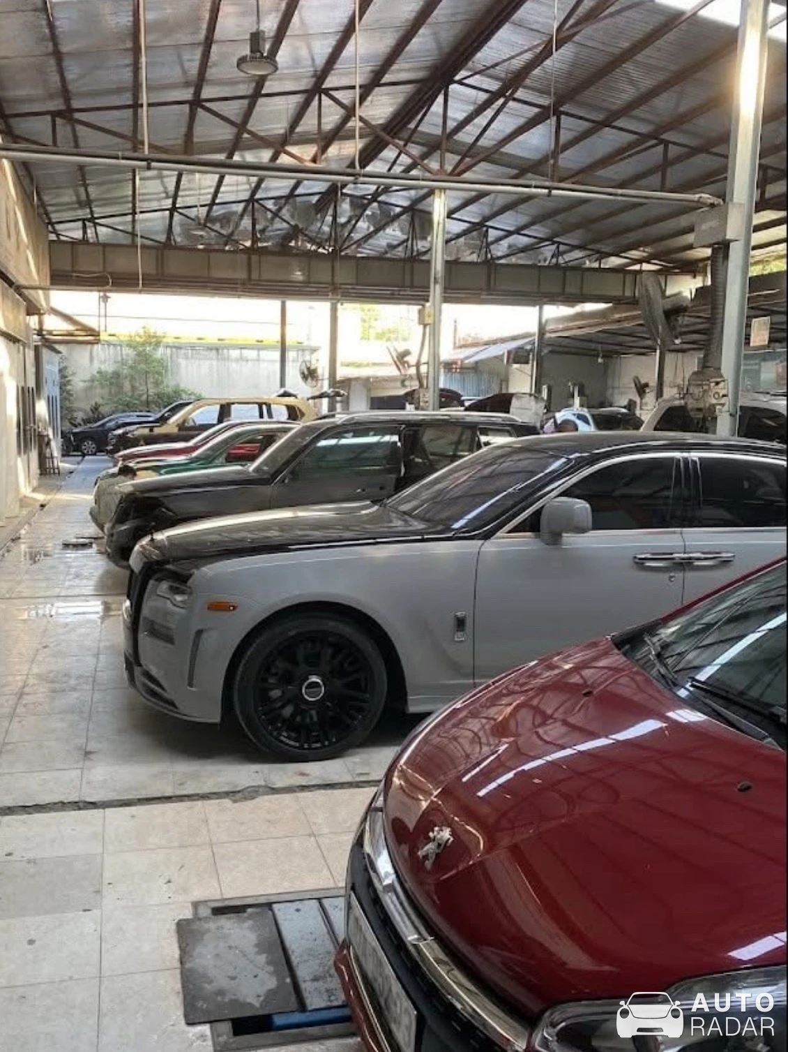 Rolls-Royce Ghost Mansory spotted