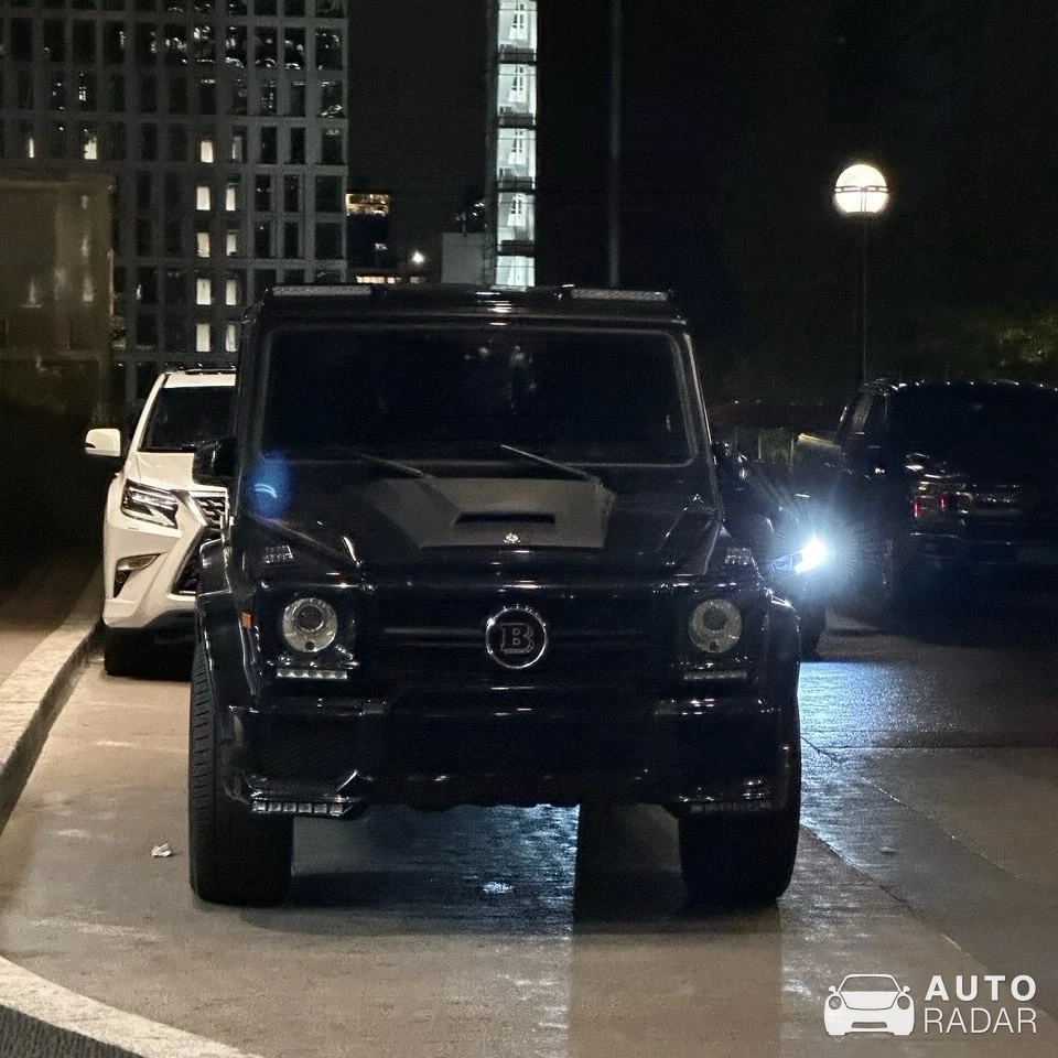 Mercedes-Benz Brabus G55 spotted in Montréal