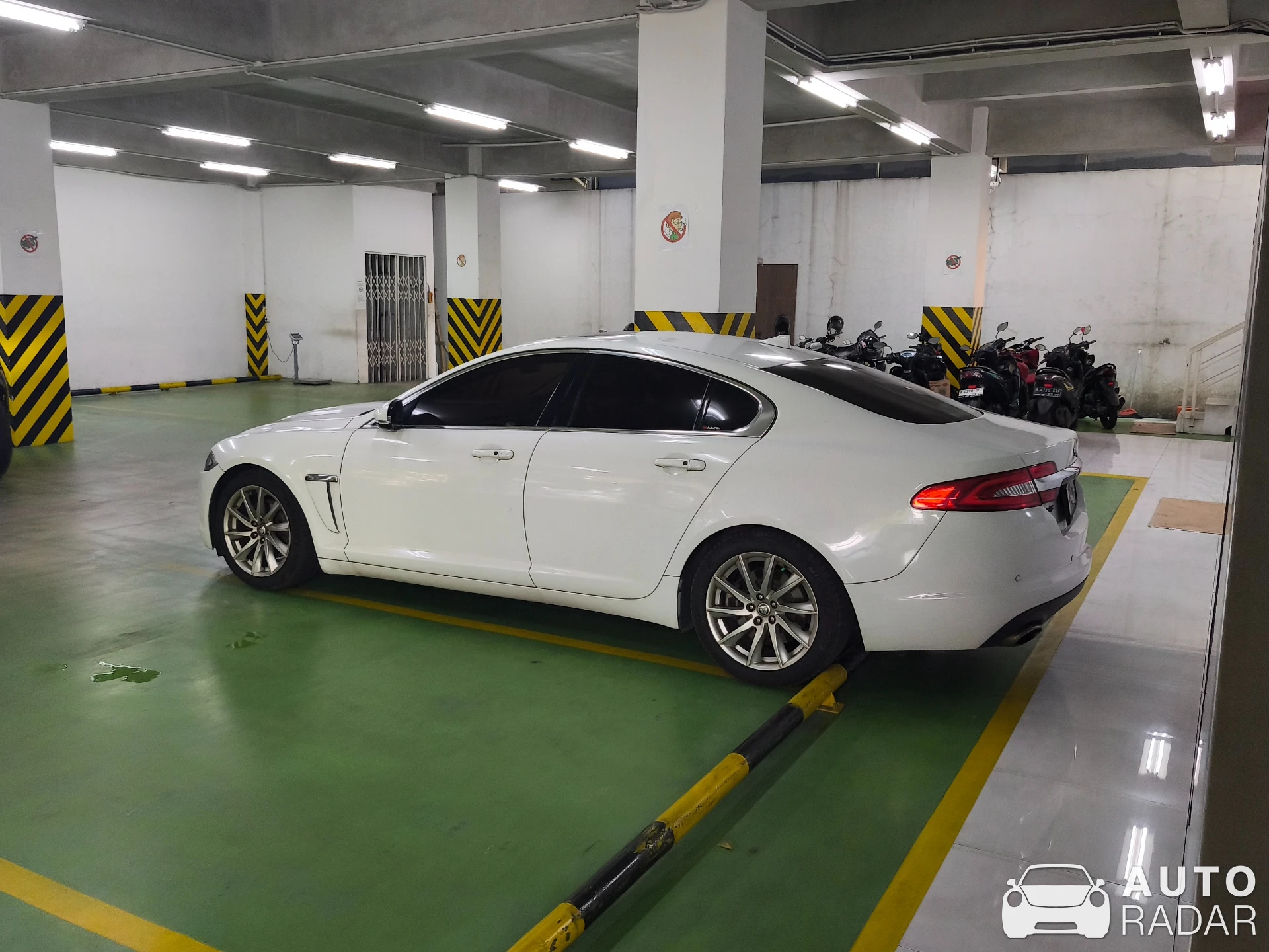Jaguar XF spotted
