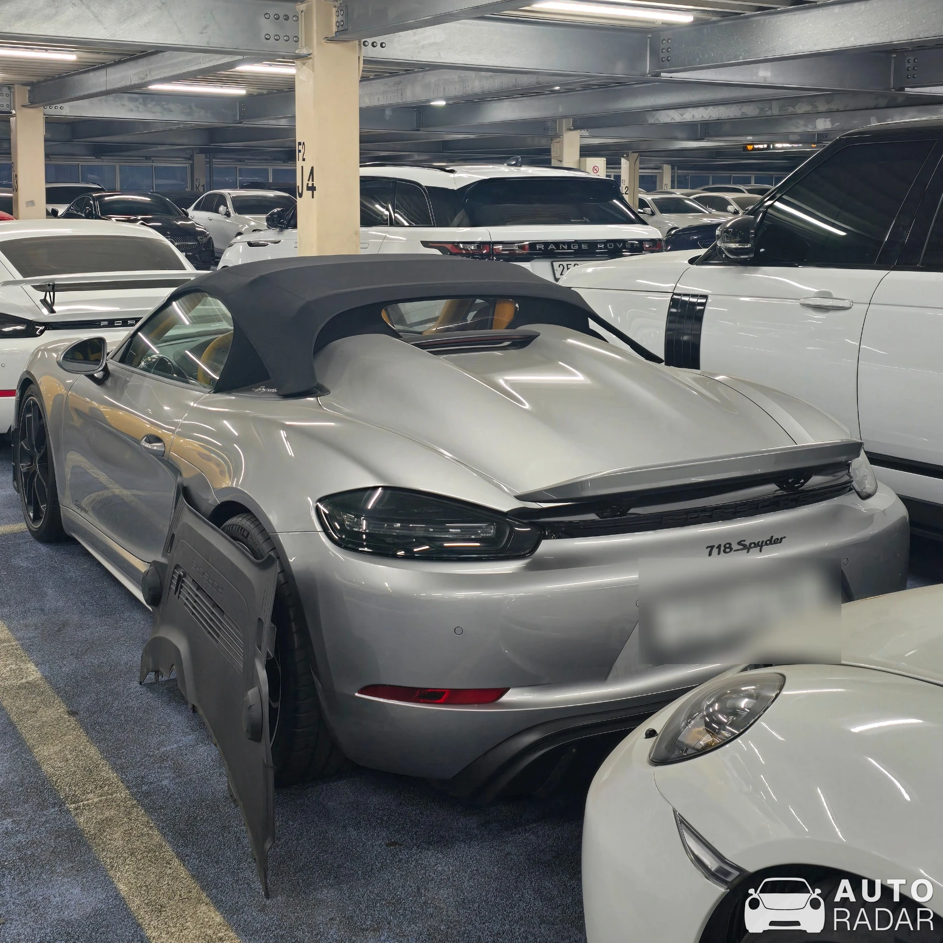 Porsche 718 Spyder spotted in Seocho District, South Korea
