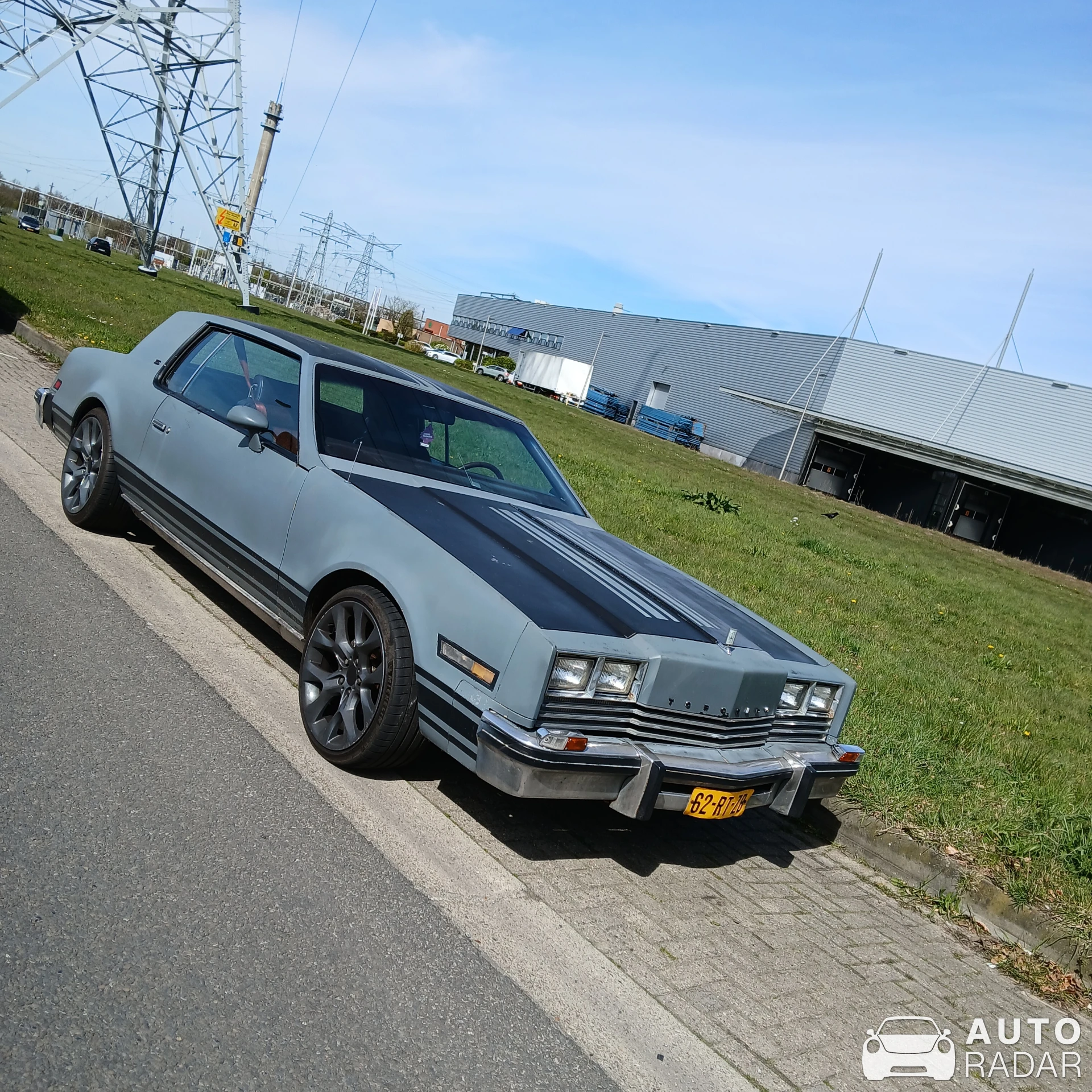 Oldsmobile Toronado spotted in Hengelo