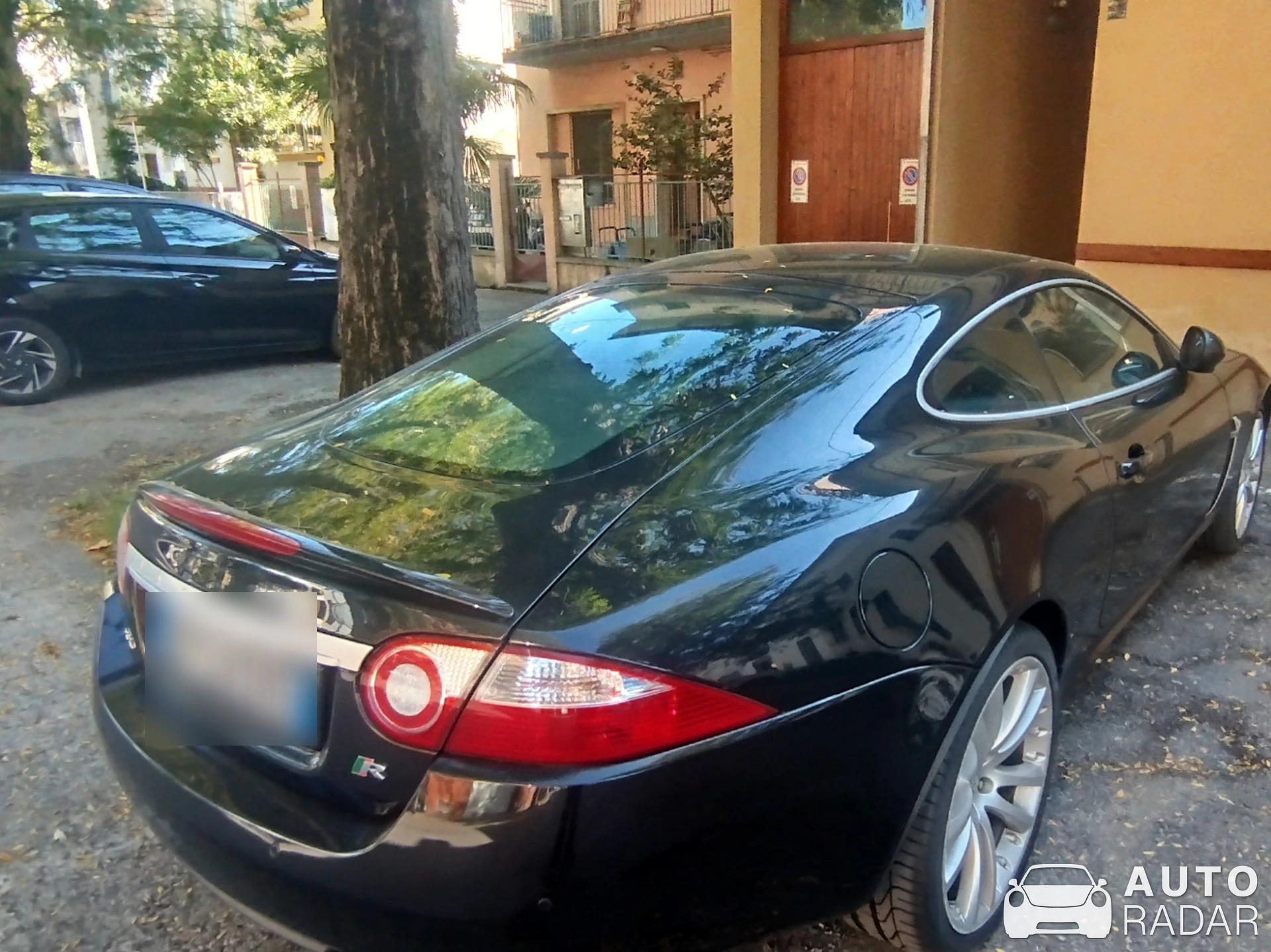 Jaguar XK Dynamic R spotted in Faenza