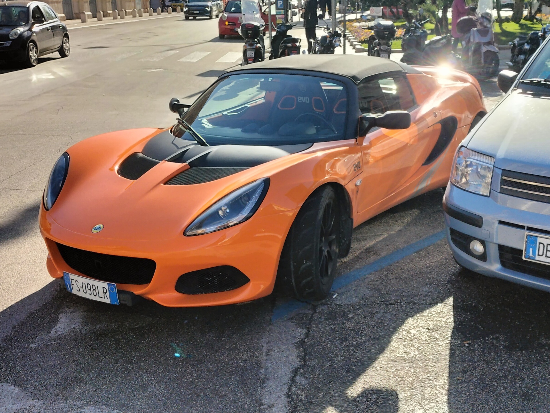 Lotus Elise S2 220R