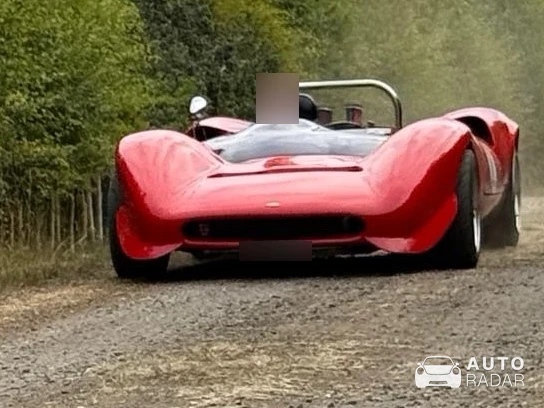 Lola T70 MKIIIB spotted in Chichester