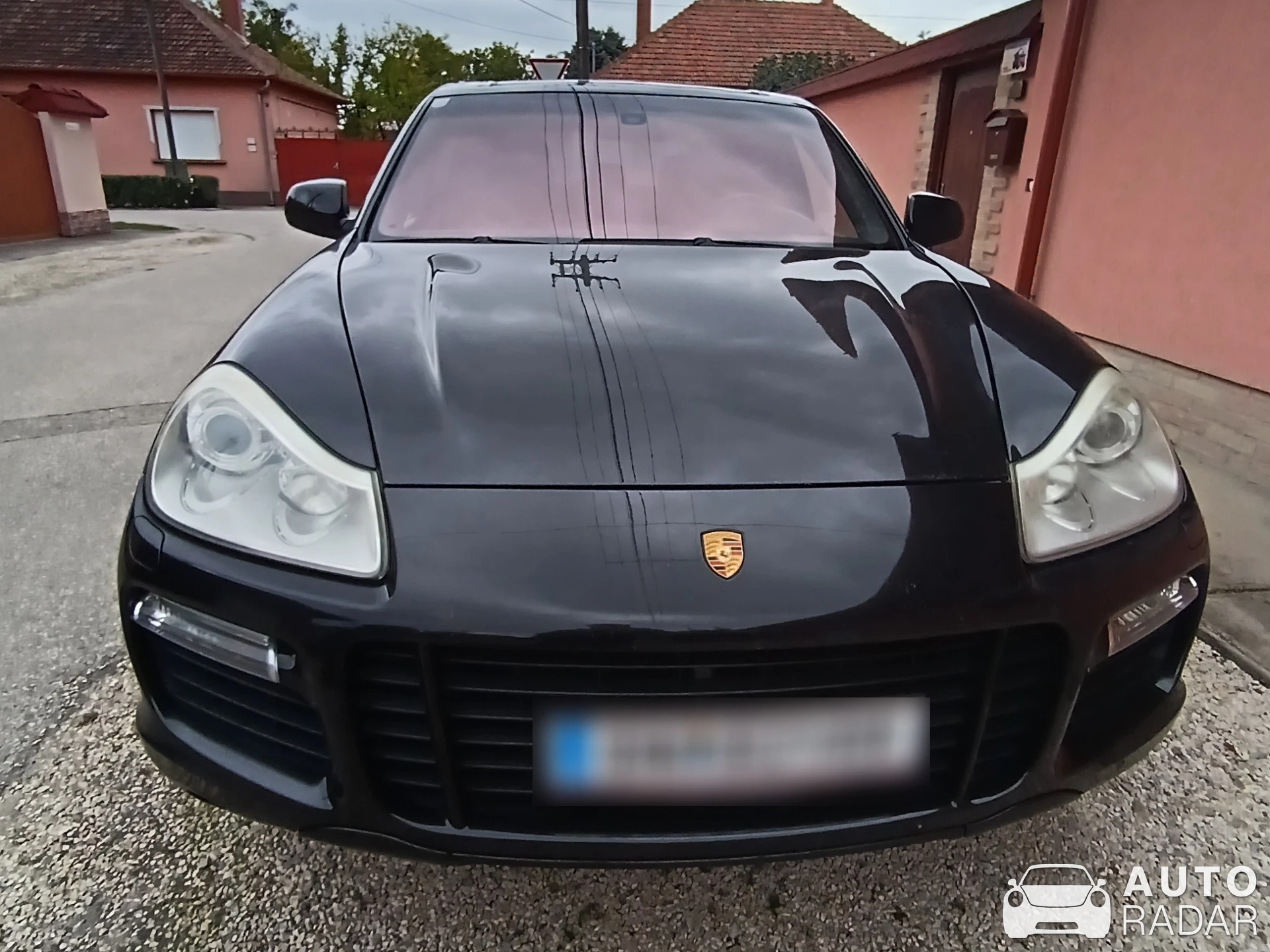 Porsche Cayenne spotted in Kiskunfélegyháza