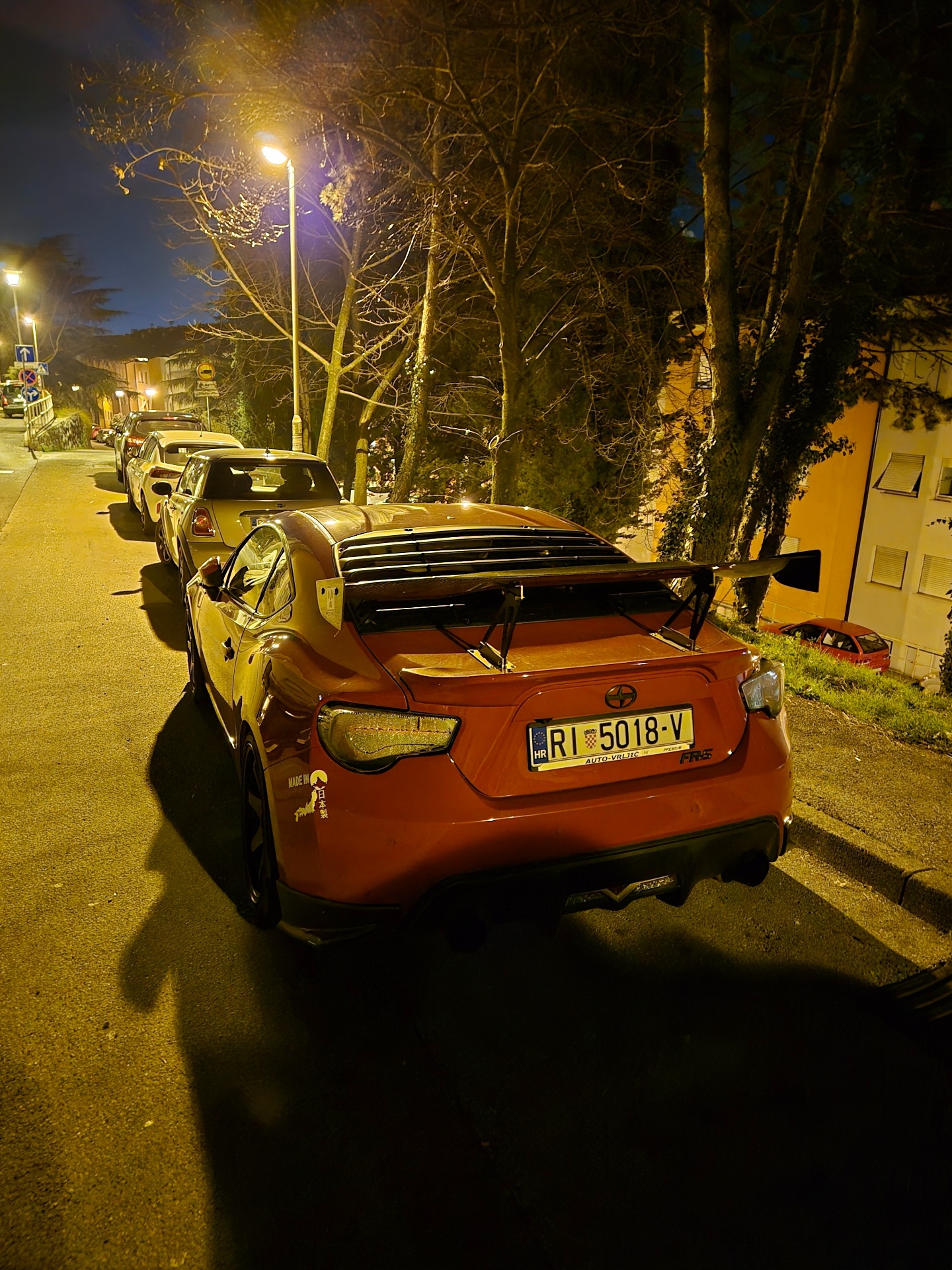 Scion FR-S
