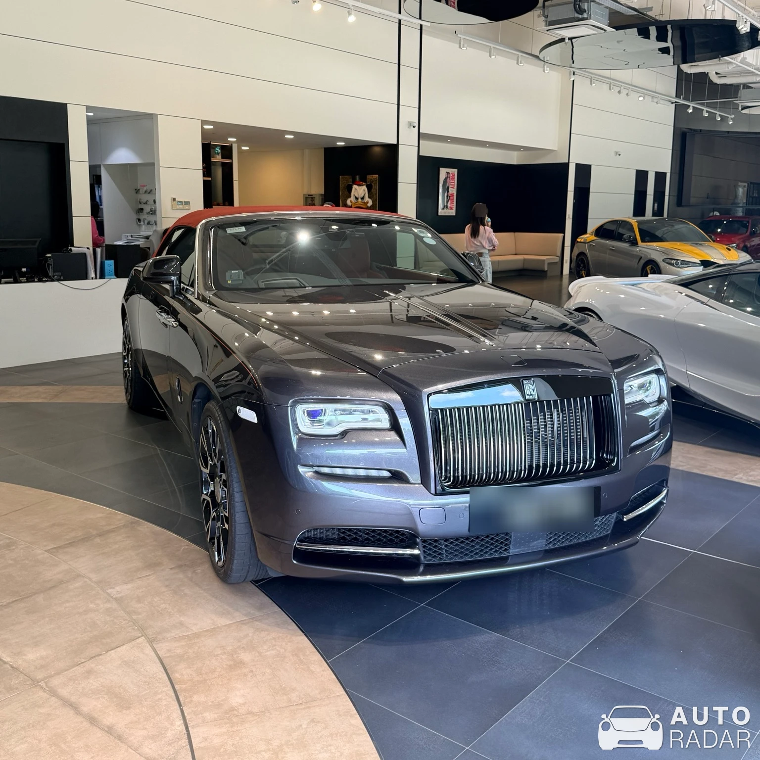 Rolls-Royce Dawn Black Badge spotted in Singapore