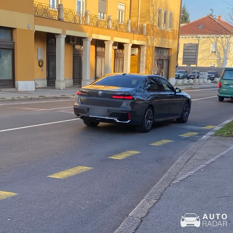 BMW M760Li xDrive 2019 spotted
